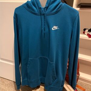 Nike Sportswear Club Fleece in Teal